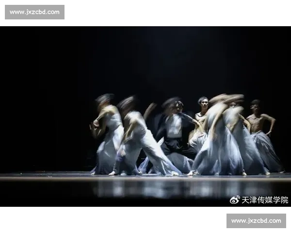 围绕北京市舞蹈比赛探讨都市青年艺术发展趋势与文化创新动力机遇