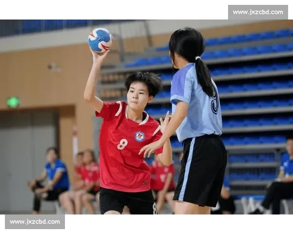 速度与力量交织的女子手球比赛精彩瞬间战术解析高清视频回顾