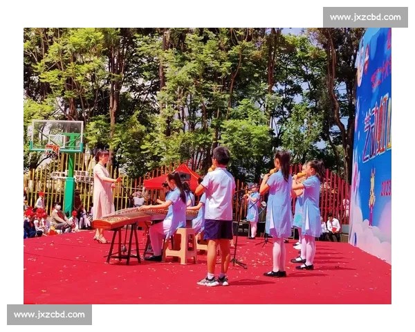 98小孩比赛视频引发热议 网友热议精彩瞬间与童年回忆